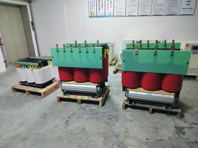 永顺KS11-1000KVA矿用变压器
